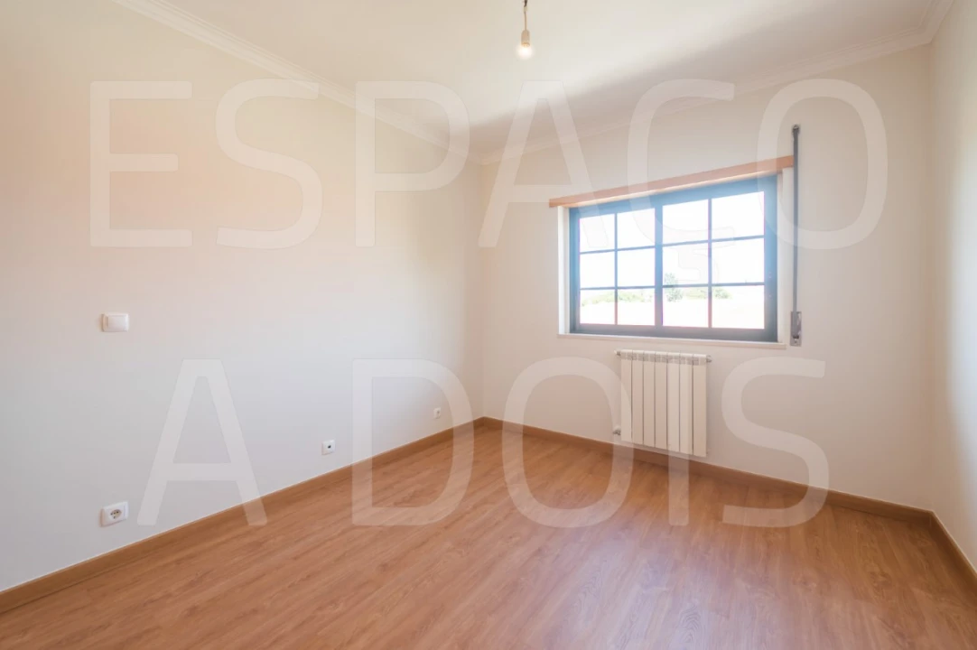 Apartamento T3 para Arrendamento em Carcavelos e Parede Foto 55