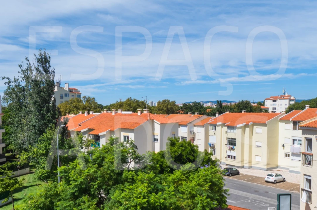 Apartamento T3 para Arrendamento em Carcavelos e Parede Foto 57