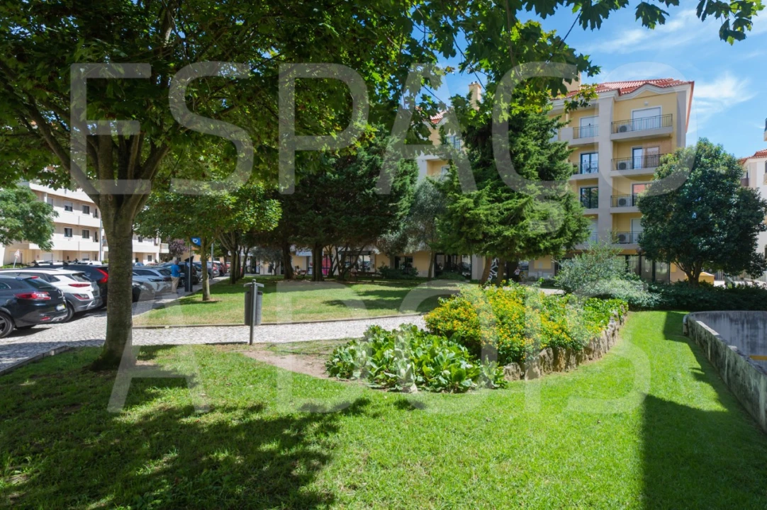 Apartamento T3 para Arrendamento em Carcavelos e Parede Foto 69