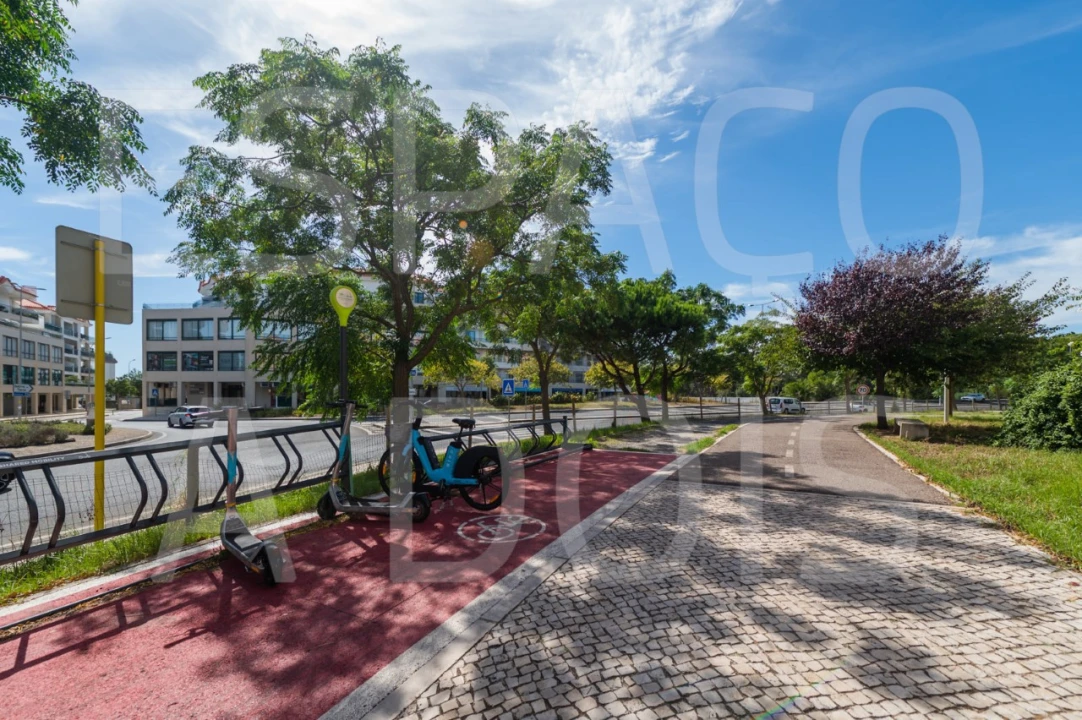 Apartamento T3 para Arrendamento em Carcavelos e Parede Foto 73