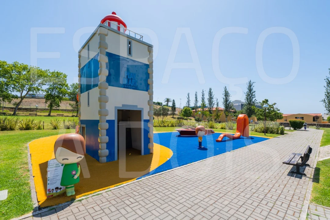 Apartamento T3 para Arrendamento em Carcavelos e Parede Foto 76