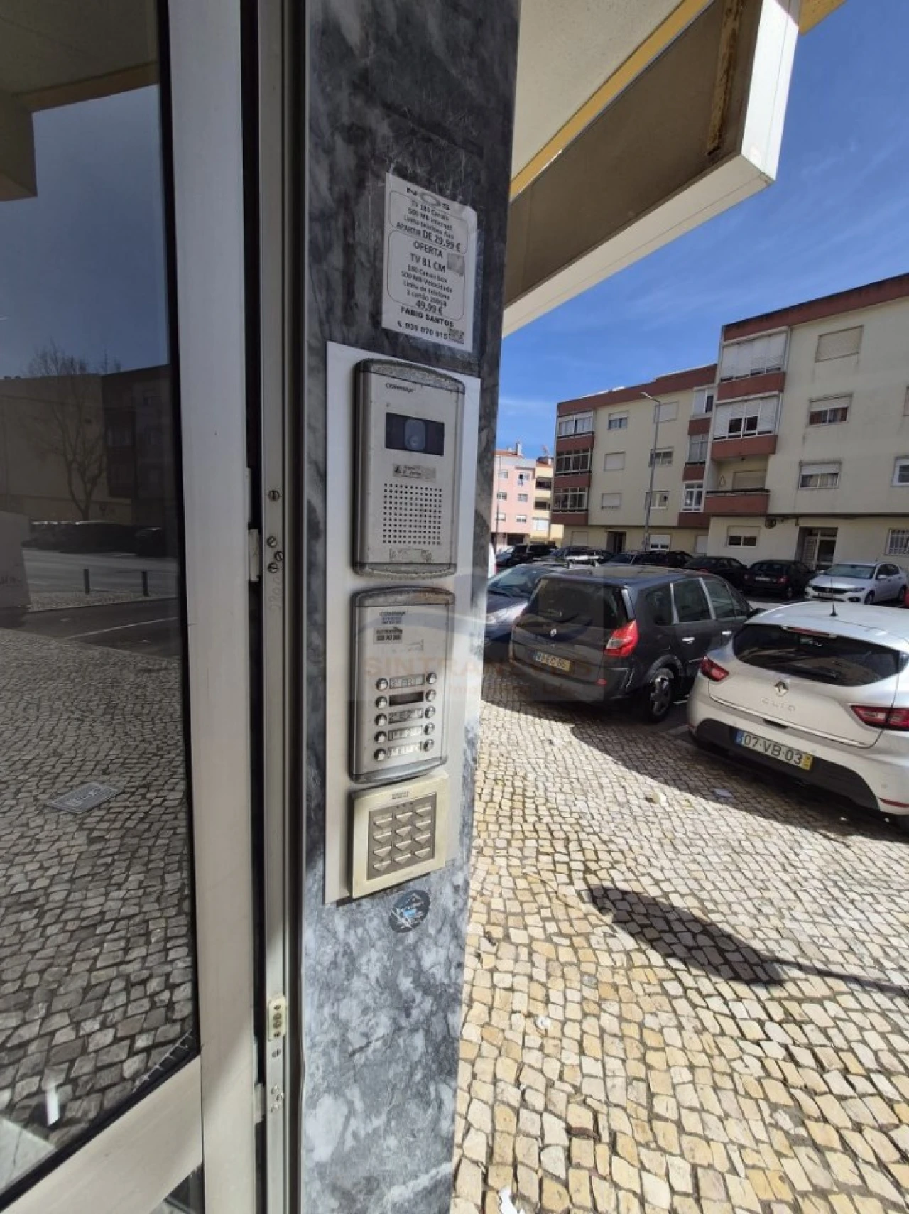 Apartamento T2 para Venda em Rio de Mouro Foto 14