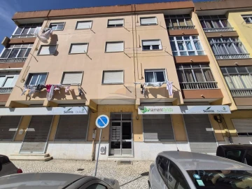 Apartamento T2 para Venda em Rio de Mouro