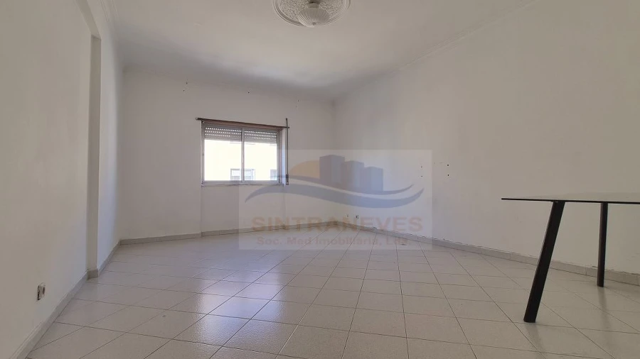 Apartamento T2 para Venda em Rio de Mouro