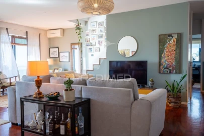 Apartamento T3 para Venda em Santo Antonio