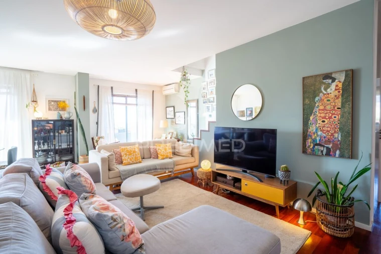 Apartamento T3 para Venda em Santo Antonio Foto 8