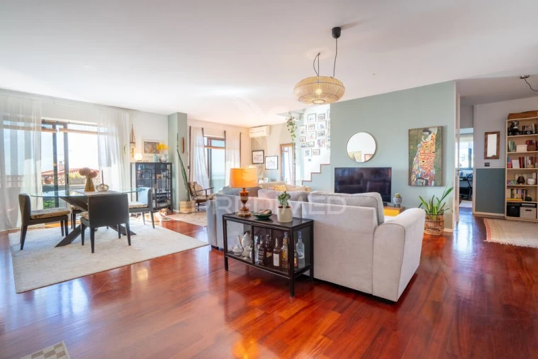 Apartamento T3 para Venda em Santo Antonio Foto 3