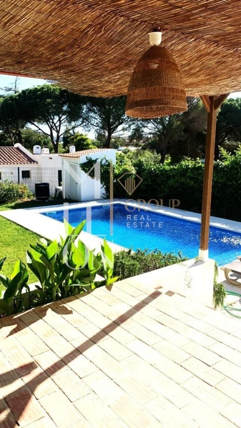 Moradia T3 para Venda em Albufeira e Olhos de Água