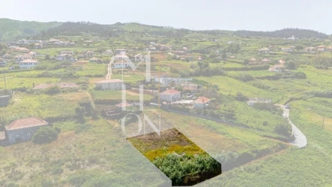 Terreno para Venda em Ponta do Pargo