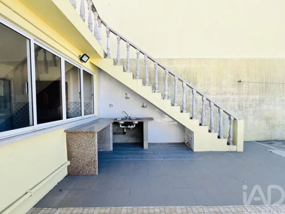 Moradia T3 para Venda em Peniche Foto 17