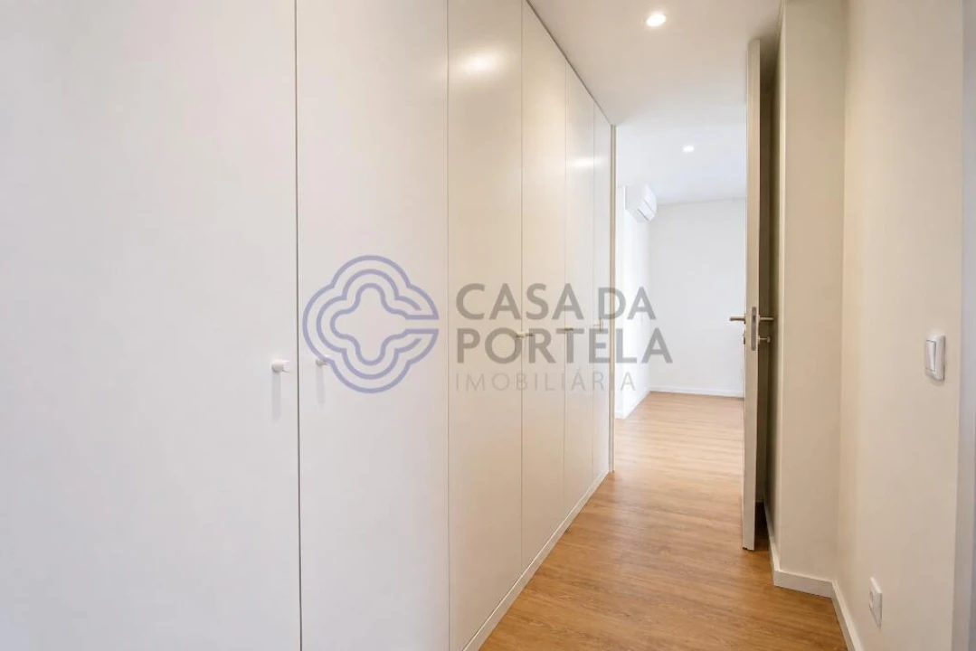 Apartamento T1 para Venda em Aguas Santas Foto 5