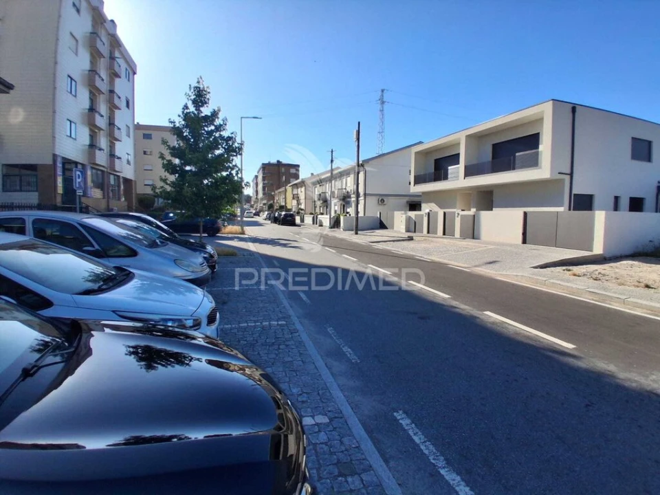 Apartamento T3 para Venda em Rio Tinto Foto 13