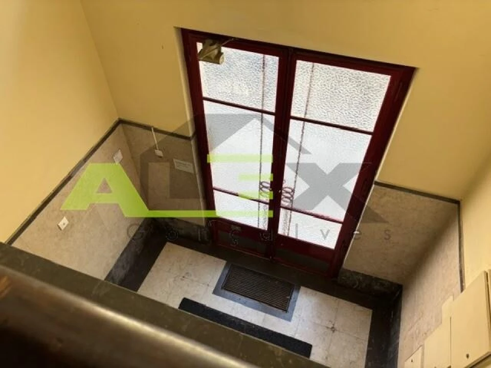 Apartamento T3 para Venda em Areeiro Foto 26