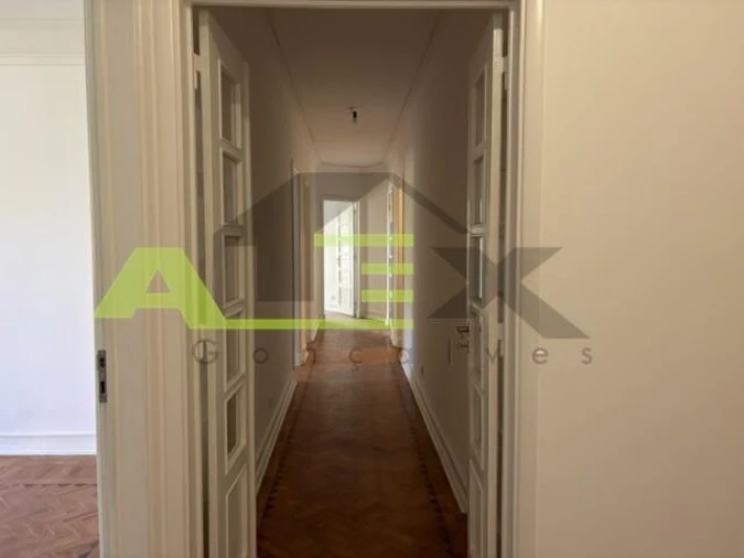 Apartamento T3 para Venda em Areeiro Foto 12