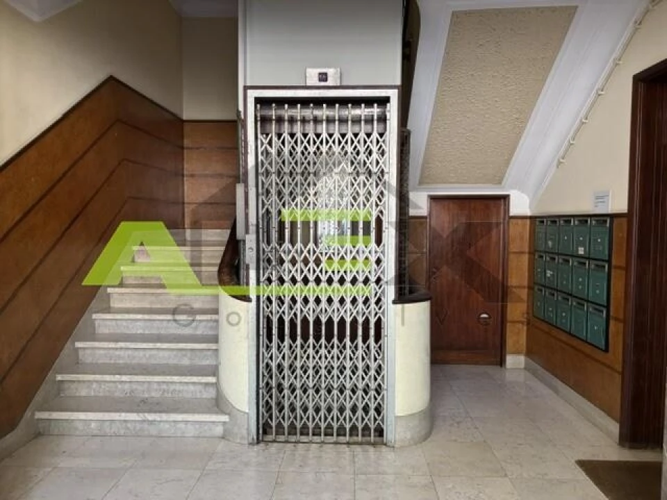 Apartamento T3 para Venda em Areeiro Foto 28