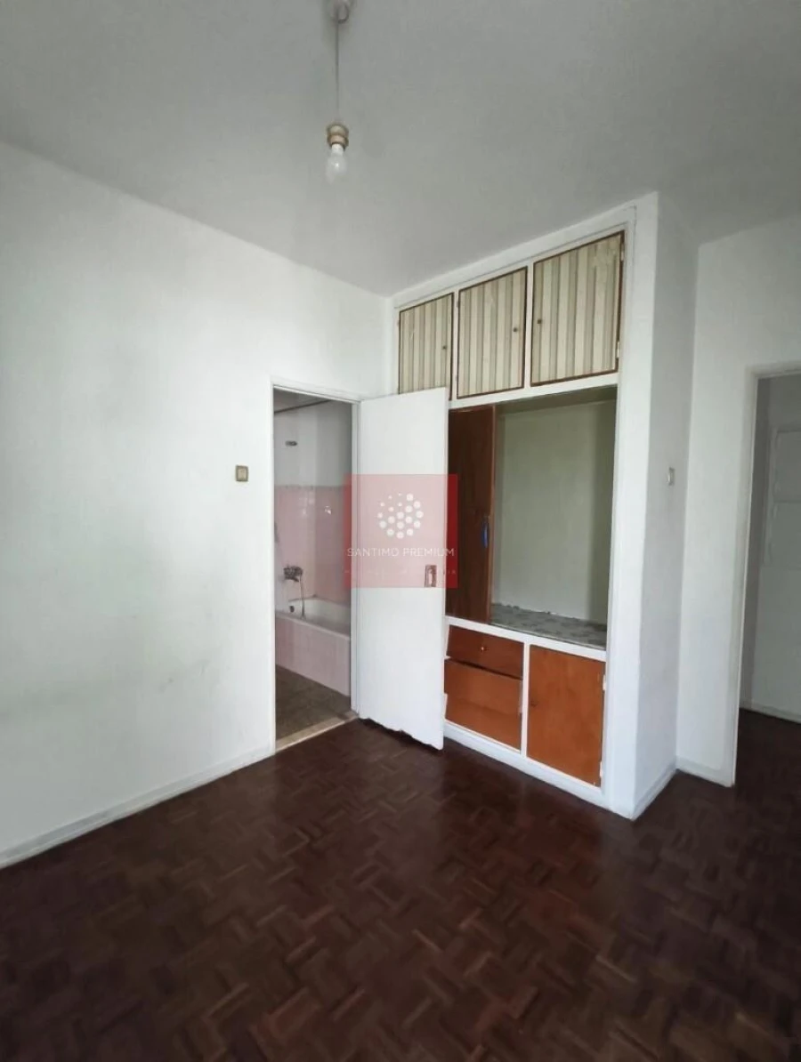 Apartamento T1 para Venda em Alfragide Foto 3