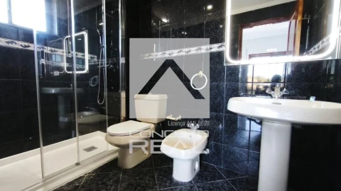 Apartamento T3 para Venda em Paços de Brandão