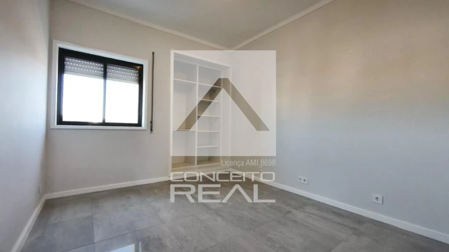 Apartamento T3 para Venda em Paços de Brandão Foto 12