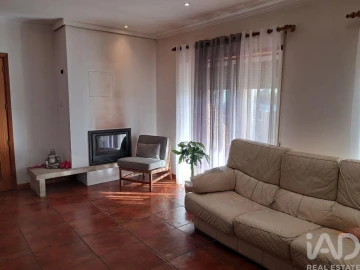 Moradia T3 para Venda em Reboreda e Nogueira