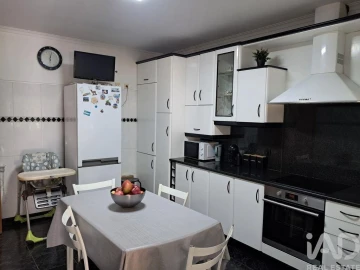 Moradia T3 para Venda em Reboreda e Nogueira