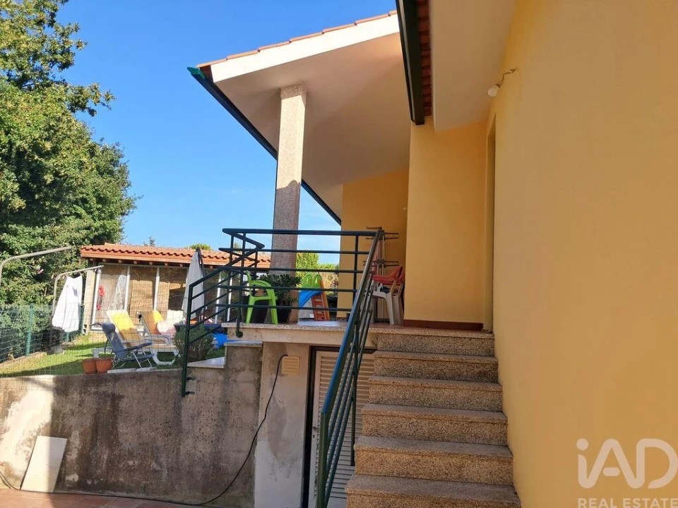 Moradia T3 para Venda em Reboreda e Nogueira Foto 2