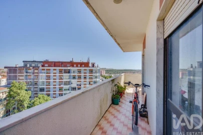 Apartamento T3 para Venda em Cacém e São Marcos