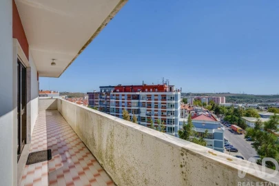 Apartamento T3 para Venda em Cacém e São Marcos