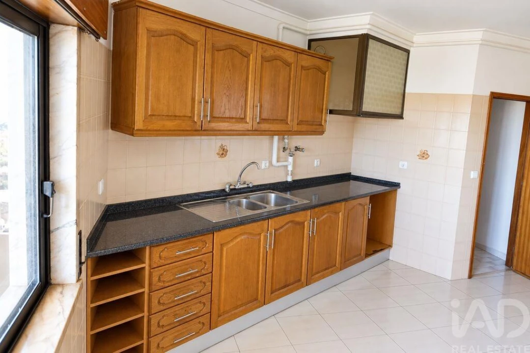Apartamento T3 para Venda em Cacém e São Marcos Foto 11
