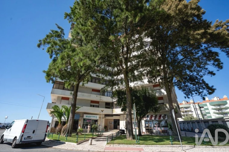 Apartamento T3 para Venda em Cacém e São Marcos Foto 30