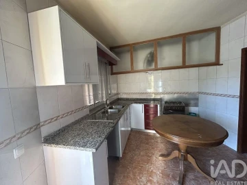Prédio para Venda em Meruge