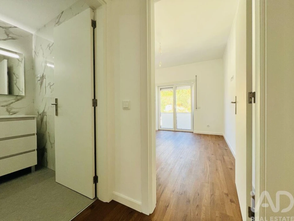 Apartamento T2 para Venda em Miranda do Corvo Foto 13