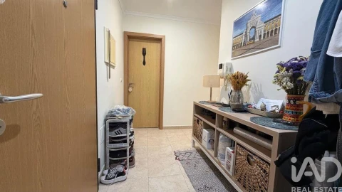 Apartamento T3 para Venda em Atalaia e Alto Estanqueiro-Jardia