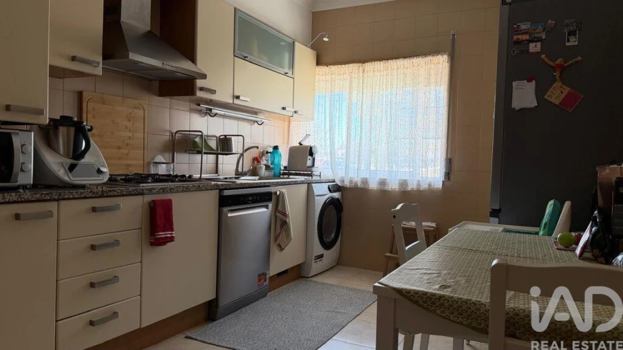 Apartamento T3 para Venda em Atalaia e Alto Estanqueiro-Jardia Foto 8