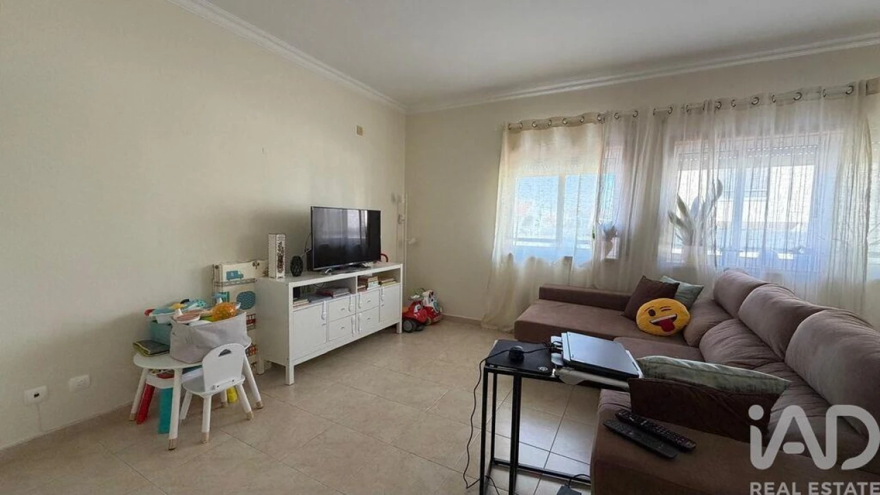 Apartamento T3 para Venda em Atalaia e Alto Estanqueiro-Jardia Foto 7