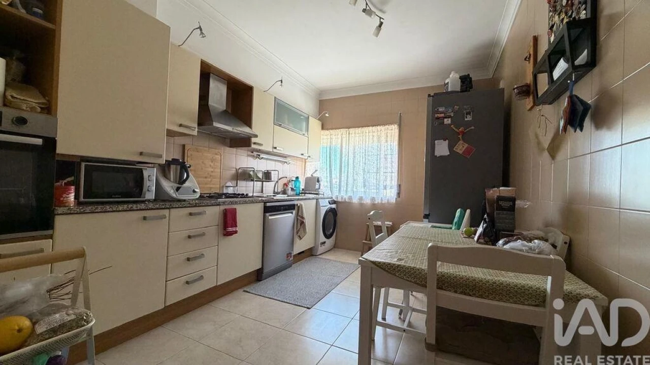 Apartamento T3 para Venda em Atalaia e Alto Estanqueiro-Jardia Foto 9