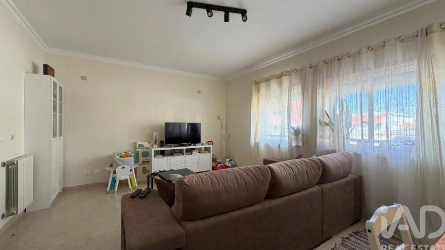 Apartamento T3 para Venda em Atalaia e Alto Estanqueiro-Jardia