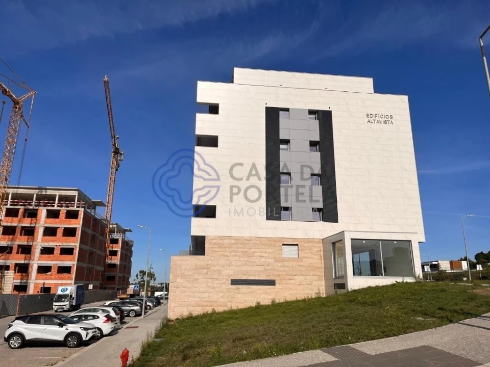 Apartamento T1 para Venda em Cidade da Maia Foto 11