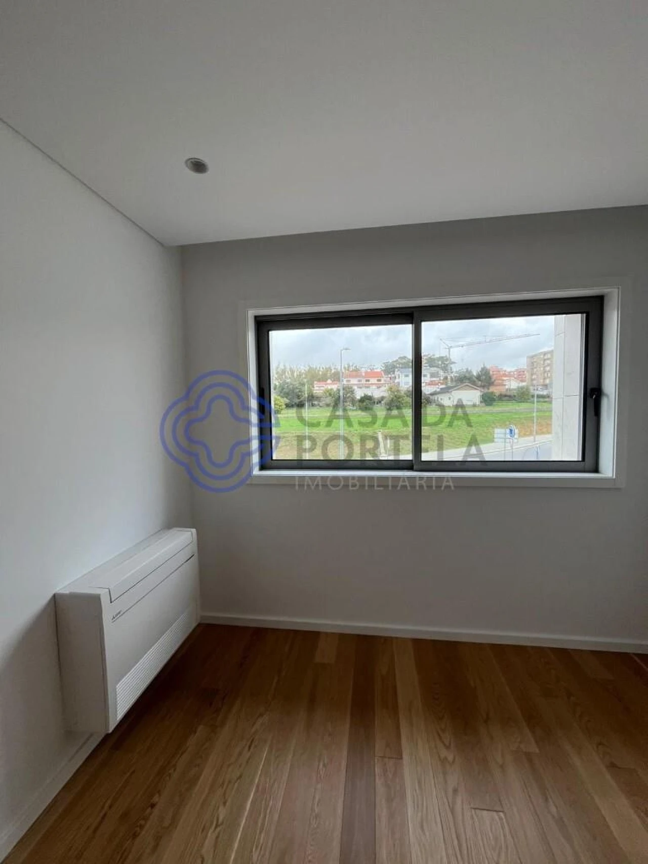 Apartamento T1 para Venda em Cidade da Maia Foto 2