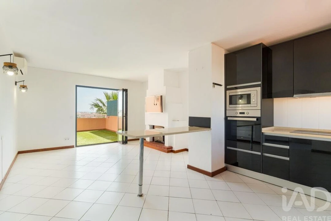 Apartamento T3 para Venda em Albufeira e Olhos de Água Foto 1