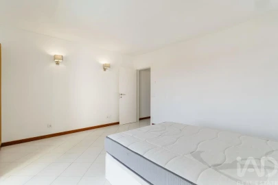 Apartamento T3 para Venda em Albufeira e Olhos de Água