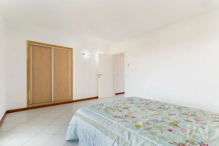 Apartamento T3 para Venda em Albufeira e Olhos de Água Foto 11