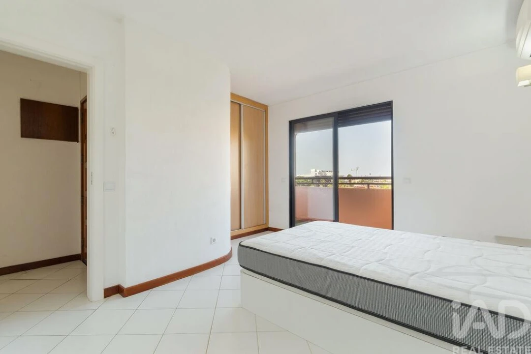 Apartamento T3 para Venda em Albufeira e Olhos de Água Foto 14