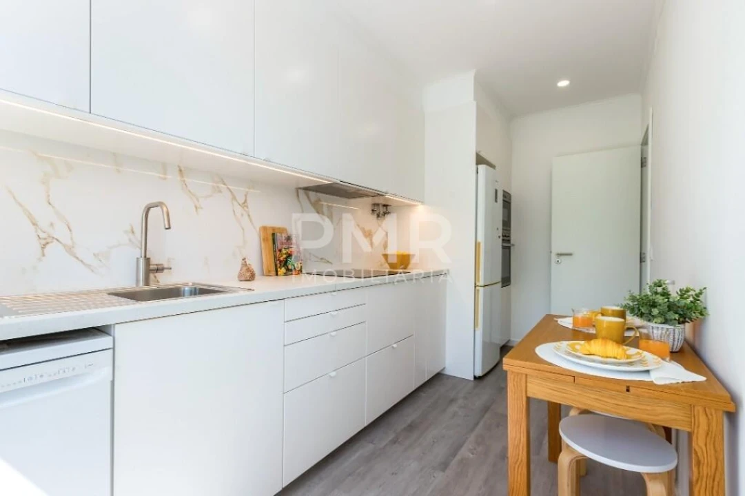 Apartamento T2 para Venda em Almada, Cova da Piedade, Pragal e Cacilhas Foto 15