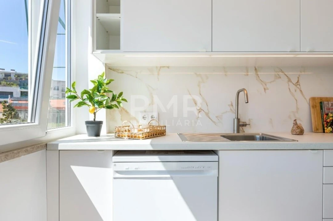 Apartamento T2 para Venda em Almada, Cova da Piedade, Pragal e Cacilhas Foto 4