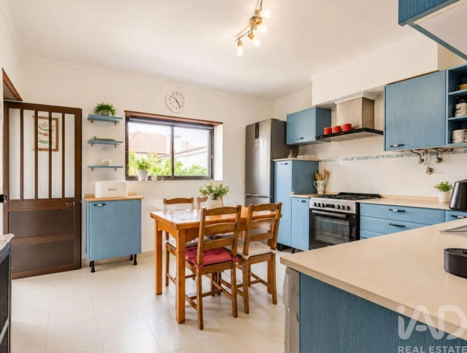 Moradia T4 para Venda em Santa Maria e São Miguel, São Martinho, São Pedro Penaferrim Foto 15