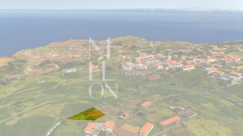 Terreno para Venda em Ponta do Pargo