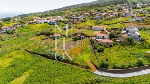 Terreno para Venda em Ponta do Pargo