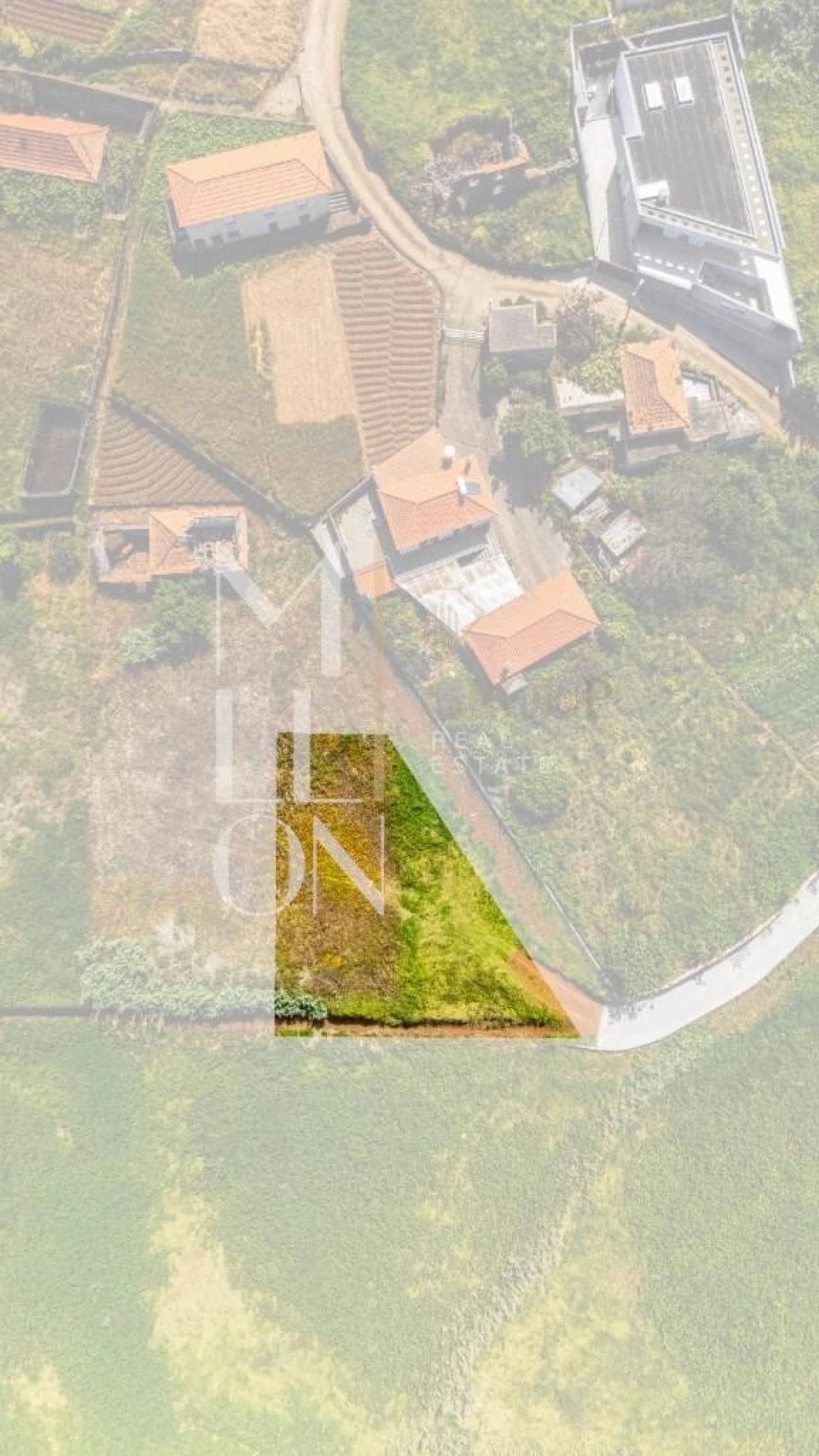 Terreno para Venda em Ponta do Pargo Foto 1