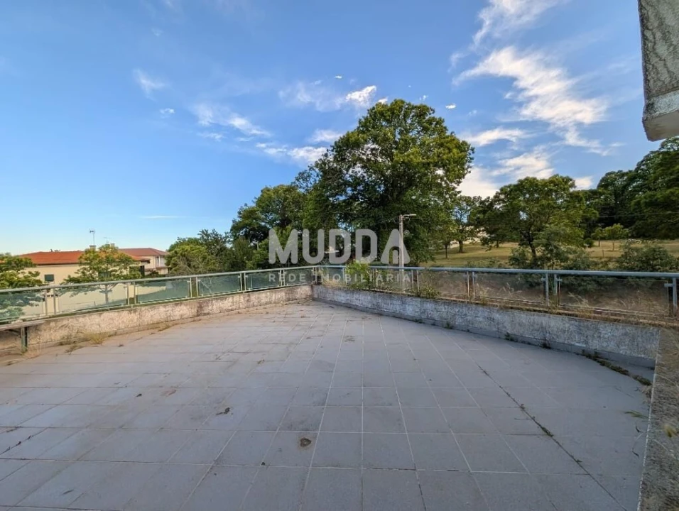 Moradia T3 para Venda em Carragosa Foto 11