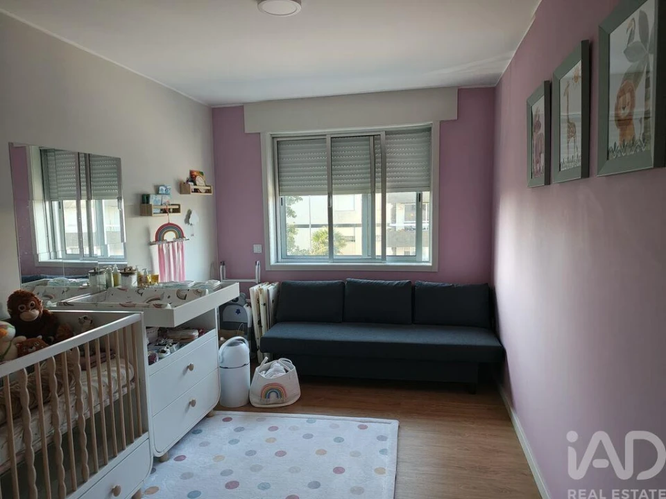 Apartamento para Venda em Cidade da Maia Foto 8